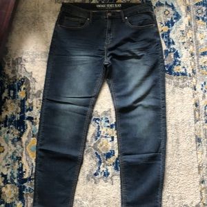 Vintage Genes Black Slim Straight Fit